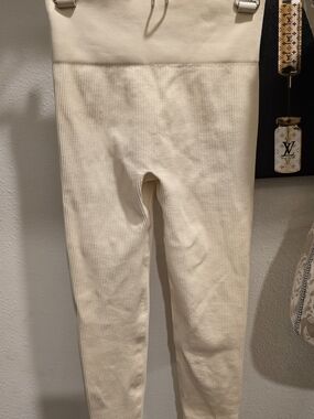 Shein M Ribbed Cream Leggings